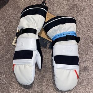 The North Face Montana Pro GTX Gore Plus Warm White Mittens SIZE M